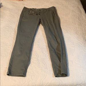 Army green LOFT pant